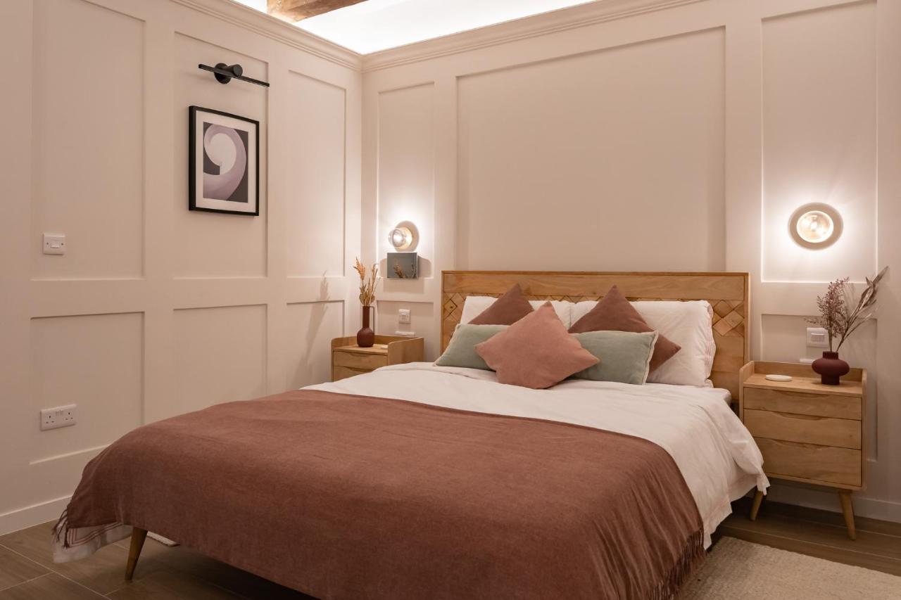 Luxury 2Bdr In The Heart Of Valletta! Tv And Wifi Bagian luar foto